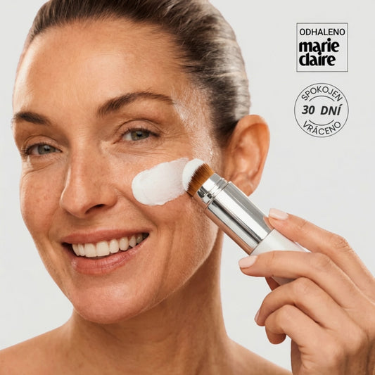 Make-up 2 v 1 s vestavěným štětcem